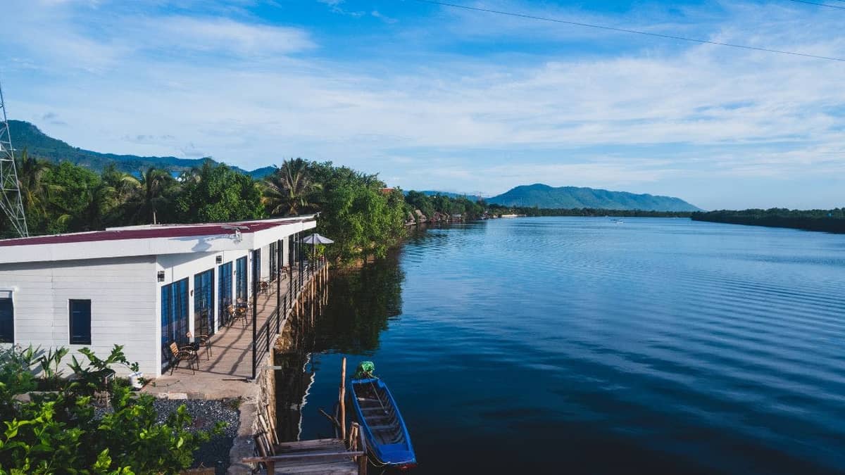 Kampot & Kep – Riverside & Seafood Heaven